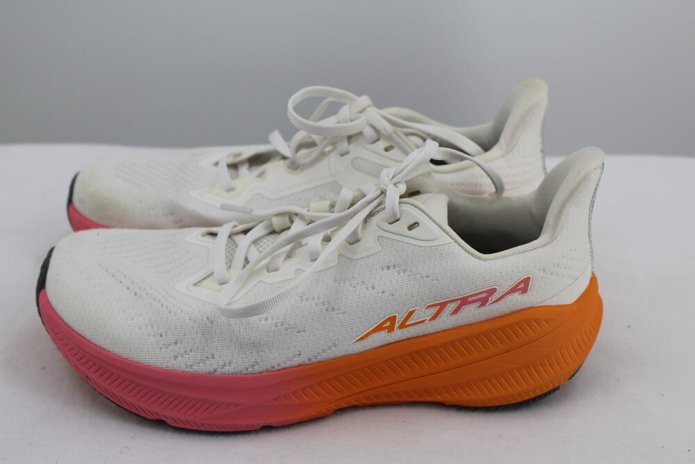 Altra Women's Experience Flow 2 Road Running Shoes size 8.5